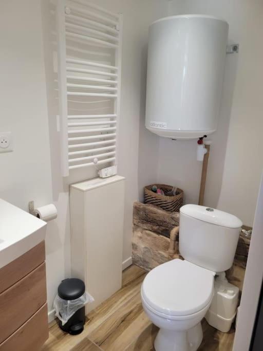 Logement Agreable A La Campagne Saint-Symphorien  Екстериор снимка